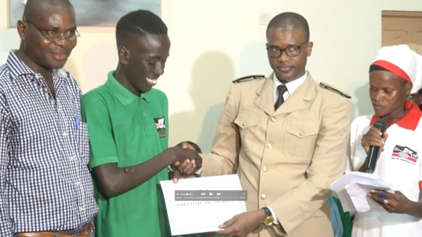 ZIGUINCHOR : SUDFM PRIME LES CRACKS DE L’ANNEE ZIGUINCHOR : SUDFM PRIME LES CRACKS DE L’ANNEE