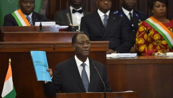 Projet de Constitution en Côte d’Ivoire: les 5 principaux points Projet de Constitution en Côte d’Ivoire: les 5 principaux points
