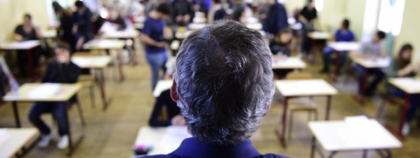 Un journaliste d'"Envoyé spécial" raconte comment il a réussi à devenir prof de maths après un entretien de 10 minutes