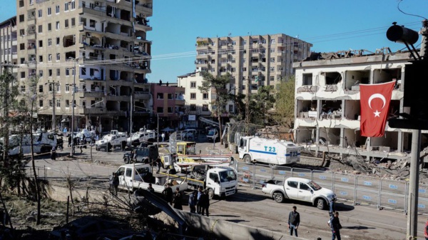 Au moins deux morts dans une puissante explosion en Turquie Au moins deux morts dans une puissante explosion en Turquie