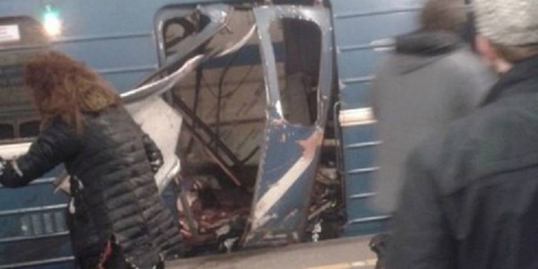 Explosion dans le métro de Saint-Pétersbourg Explosion dans le métro de Saint-Pétersbourg