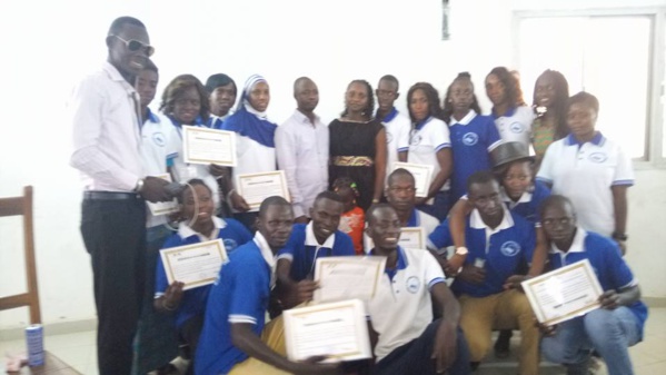 Remise de diplômes aux étudiants de "Galaxie Informatique Service" de Ziguinchor