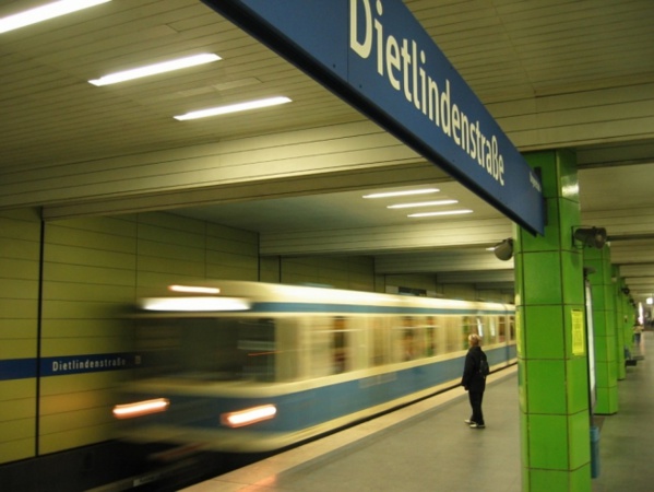 Plusieurs personnes blessées par balles ce mardi dans le métro à Munich : une interpellation
