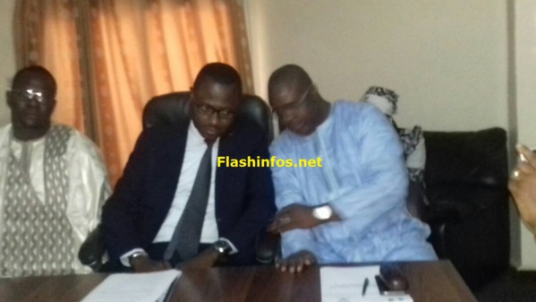 Passation : Aly Séga Camara passe le témoin à Jean Pierre Senghor (images)