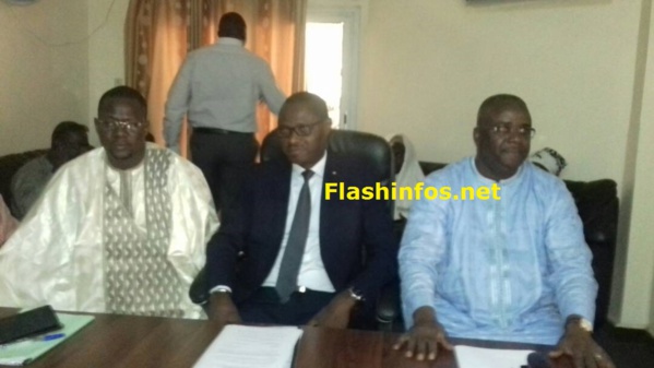 Passation : Aly Séga Camara passe le témoin à Jean Pierre Senghor (images)