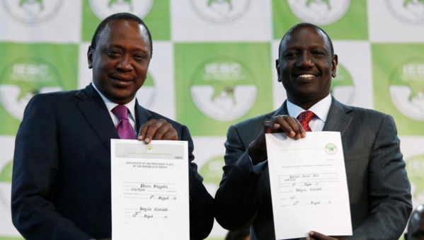 Kenya: la commission électorale proclame la réélection d'Uhuru Kenyatta