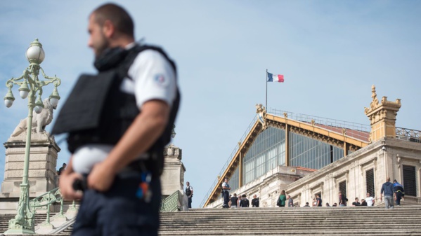 Attaque au couteau à Marseille: l'assaillant 