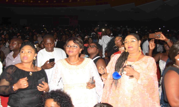 Avant Goût du Bercy, Youssou Ndour enflamme le Grand Théâtre de Dakar