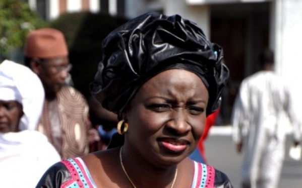 Mimi Touré s'accroche à sa villa de fonction