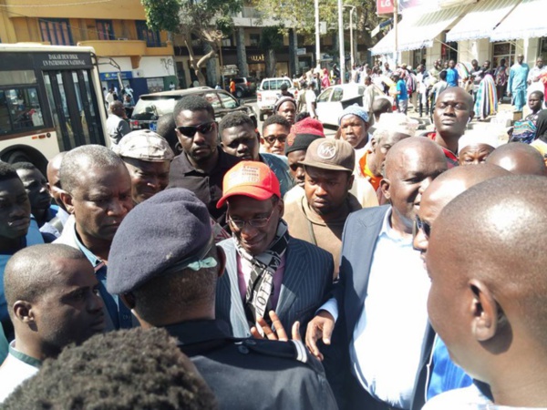 Dakar : Les opposants Oumar Sarr, Diop Decroix, Déthié Fall, Thierno Alassane Sall...arrêtés