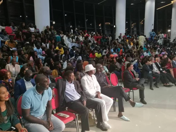 Ndèye Goné Diagne élue Miss Dakar 2018 Ndèye Goné Diagne élue Miss Dakar 2018