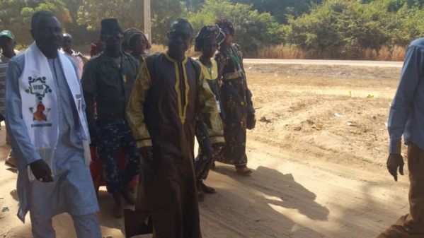 Bignona : Mamina Kamara parrain du Congrès des femmes de Bessire (images) Bignona : Mamina Kamara parrain du Congrès des femmes de Bessire (images)