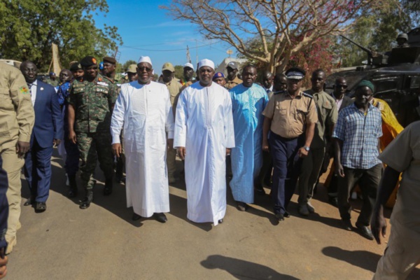 Inauguration du pont "Senegambie" : Macky et Barrow pour la consolidation de la « fraternité » entre les deux peuples