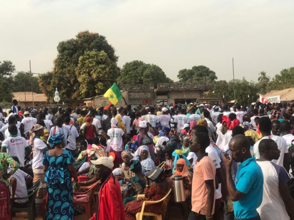 Ziguinchor : Les premières images du meeting de Sonko à la place Bambaya 