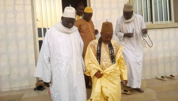 Sédhiou : Le Marabout ElHadj Thierno Abdourahmane Barry reçu à Ndjama par El Hadj Sidya Dramé Sédhiou : Le Marabout ElHadj Thierno Abdourahmane Barry reçu à Ndjama par El Hadj Sidya Dramé