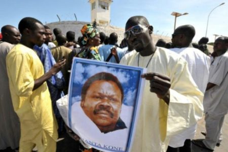 Décès de Cheikh Béthio: Tristesse et désolation à Médinatou Salam (vidéo) Décès de Cheikh Béthio: Tristesse et désolation à Médinatou Salam (vidéo)