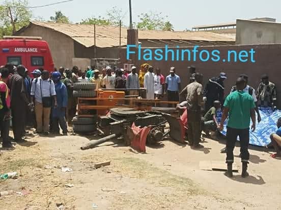 Drame à Ziguinchor : Ousmane Diop tué par la tête d’un camion... Drame à Ziguinchor : Ousmane Diop tué par la tête d’un camion...