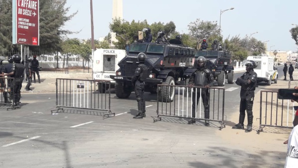 Pétrole / Gaz : Revivez les affrontements entre manifestants et forces de l’ordre Pétrole / Gaz : Revivez les affrontements entre manifestants et forces de l’ordre