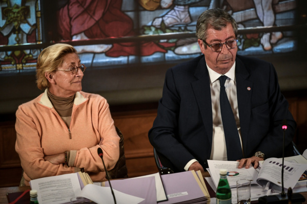 PARIS: Fraude fiscale: condamné à quatre ans ferme, Patrick Balkany dormira en prison
