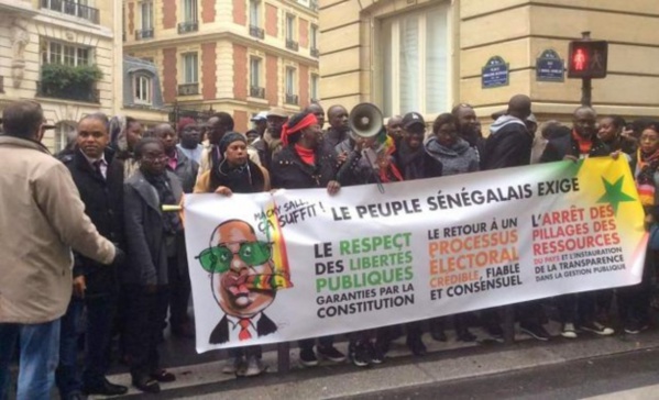 Paris : Le Front pour le départ de Macky Sall liste les dérives du régime en place et fustige le silence coupable du chef de l'Etat sur...