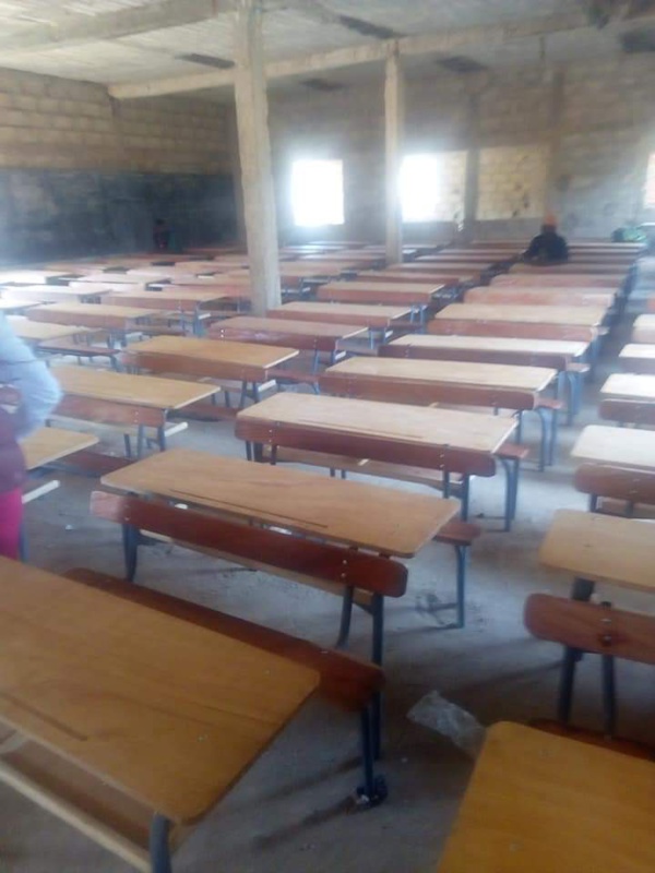 Ziguinchor : Le conseil départemental équipe le nouveau lycée de Kenya en table-bancs et la construction de... 