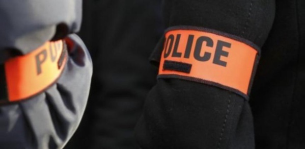 Guédiawaye : Le policier Goudiaby poignardé en plein couvre-feu