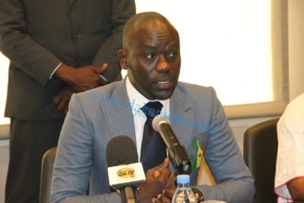 Le journaliste Cheikh Yérim Seck convoqué à la gendarmerie 