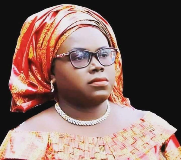 Escroquerie : Une fausse Assome Diatta tente d'arnaquer sur Facebook  Escroquerie : Une fausse Assome Diatta tente d'arnaquer sur Facebook