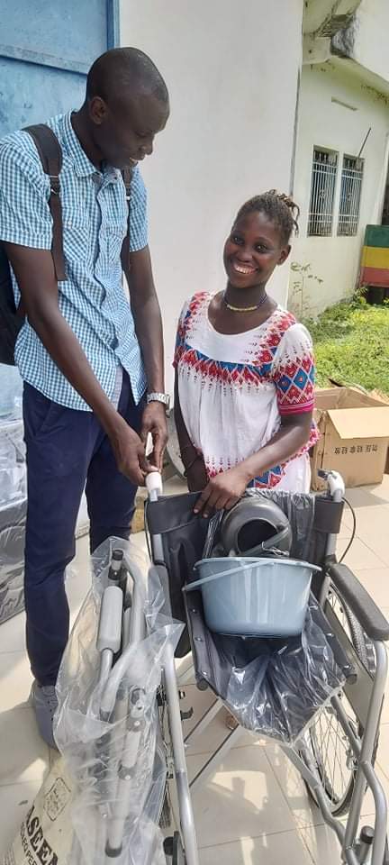 Ziguinchor : Le GRPC de Robert Sagna au chevet des personnes vivant avec un handicap Ziguinchor : Le GRPC de Robert Sagna au chevet des personnes vivant avec un handicap