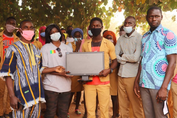 La Judokate Hortense Diédhiou au chevet des écoles d'Adéane  La Judokate Hortense Diédhiou au chevet des écoles d'Adéane