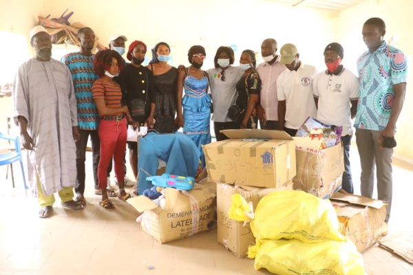 La Judokate Hortense Diédhiou au chevet des écoles d'Adéane  La Judokate Hortense Diédhiou au chevet des écoles d'Adéane