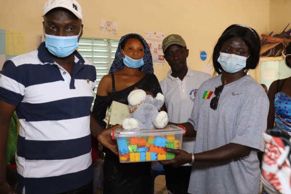 La Judokate Hortense Diédhiou au chevet des écoles d'Adéane  La Judokate Hortense Diédhiou au chevet des écoles d'Adéane