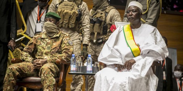 Mali: le président et le premier ministre de transition ont démissionné