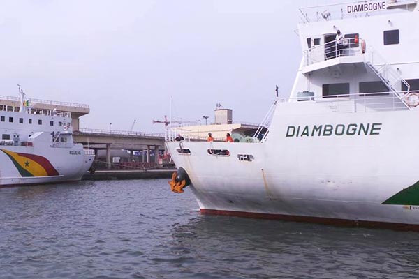 Ziguinchor : La panne d'un appareil du bateau Diambogne installe la peur chez les passagers
