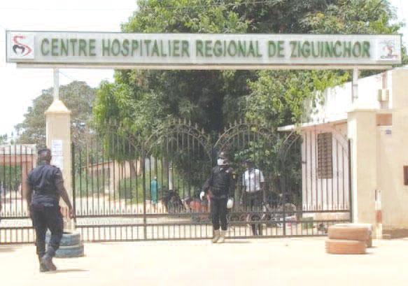 Hôpital de Ziguinchor : "Mes 4 bébés sont morts le même jour... les sages-femmes étaient sur WhatsApp..." Hôpital de Ziguinchor : "Mes 4 bébés sont morts le même jour... les sages-femmes étaient sur WhatsApp..."