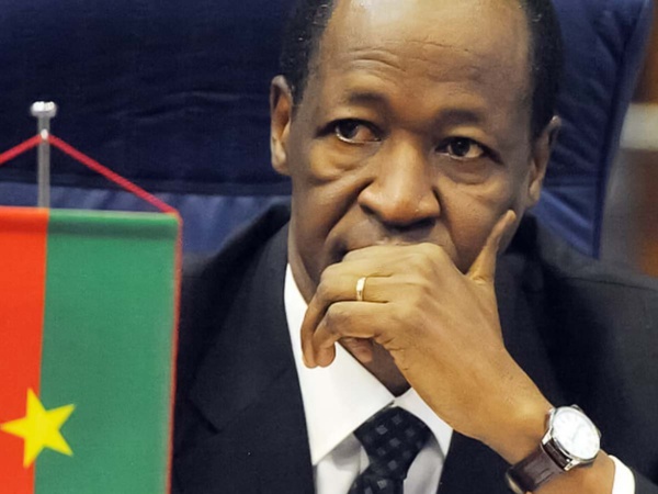 Burkina: le gouvernement confirme que l'ex-président Compaoré est "attendu" en fin de semaine