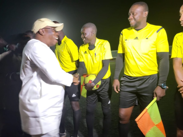 Finale Zone 2B de Ziguinchor : Le parrain Taïbou Diédhiou gâte la jeunesse (images)
