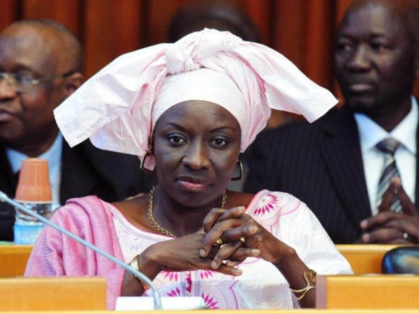Aminata Touré perd son mandat de député Aminata Touré perd son mandat de député
