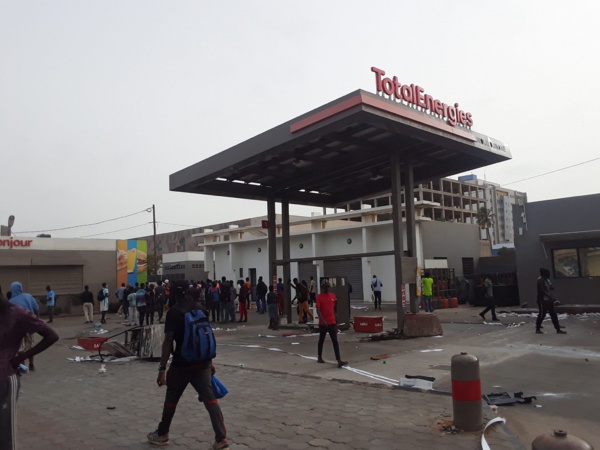 Touba : La Sonatel, la Station Total, Senchan...saccagés et pillés