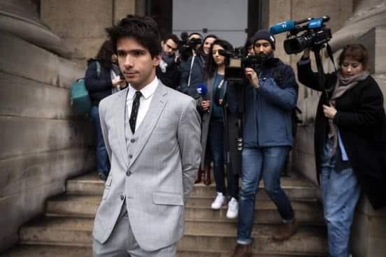 L'avocat Juan Branco a été expulsé du Sénégal pour avoir lancé "un appel à l'insurrection" L'avocat Juan Branco a été expulsé du Sénégal pour avoir lancé "un appel à l'insurrection"
