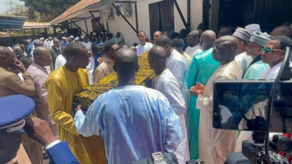 Hôpital Principal de Dakar: Les images de la levée du corps de l'ancien Premier Mahammed Boun Abdallah Dionne (Photos)