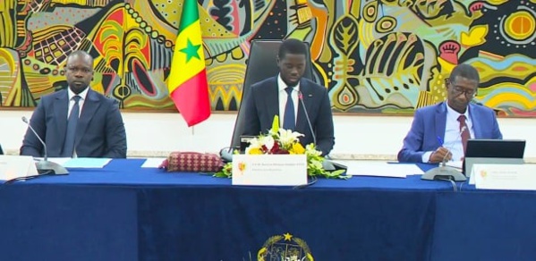 Administration: Bassirou Diomaye Faye invite les fonctionnaires et agents à "incarner pleinement les principes de Jub, Jubal, Jubanti"