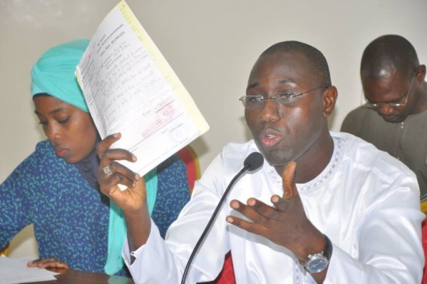 Le maire Madiop Diop averti sur le déguerpissement au marché Grand-Yoff : "Je ne vais recaser personne" Le maire Madiop Diop averti sur le déguerpissement au marché Grand-Yoff : "Je ne vais recaser personne"