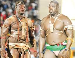 Lutte : Ama Baldé bat Gris Bordeaux par décision médicale Lutte : Ama Baldé bat Gris Bordeaux par décision médicale