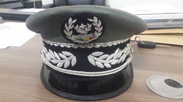 Guédiawaye : un faux lieutenant des douanes pris dans des opérations de dédouanement fantômes Guédiawaye : un faux lieutenant des douanes pris dans des opérations de dédouanement fantômes