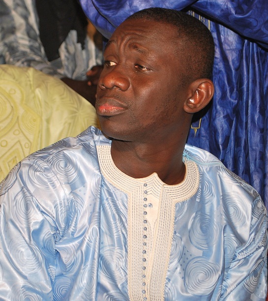 Le promoteur s’enfuit avec le reliquat, le concert de Pape Diouf coule à l’eau. Le promoteur s’enfuit avec le reliquat, le concert de Pape Diouf coule à l’eau.