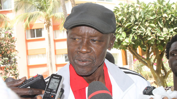 CONSEQUENCE DE LA LARGE VICTOIRE DU CASA SUR L’AS DOUANE : Karim Séga limogé de son poste d’entraîneur CONSEQUENCE DE LA LARGE VICTOIRE DU CASA SUR L’AS DOUANE : Karim Séga limogé de son poste d’entraîneur