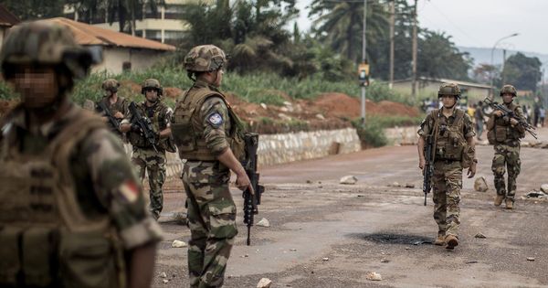 Deux soldats français meurent au Mali des suites de leurs blessures Deux soldats français meurent au Mali des suites de leurs blessures