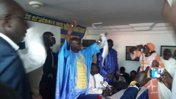 URGENT : Modou Diagne Fada crée son parti, "LDR/Yeesal" URGENT : Modou Diagne Fada crée son parti, "LDR/Yeesal"