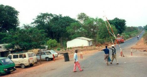 DERNIERE MINUTE: Ce n'est pas pour demain la réouverture des frontières entre Sénégal et la Gambie DERNIERE MINUTE: Ce n'est pas pour demain la réouverture des frontières entre Sénégal et la Gambie